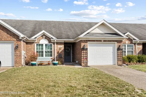 208 Cornell Ave, Mt Washington, KY 40047 - #: 1681795
