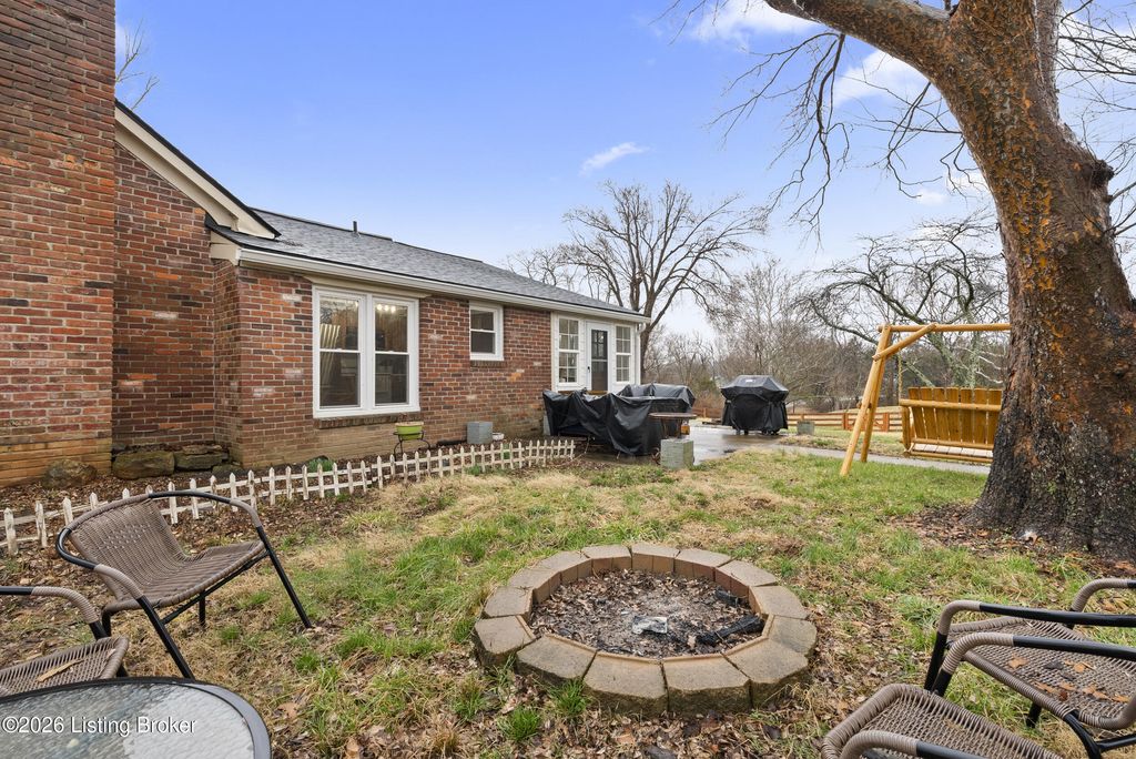 Photo of 13610 Hwy 44 East, Taylorsville, KY 40071 (MLS # 1712504)