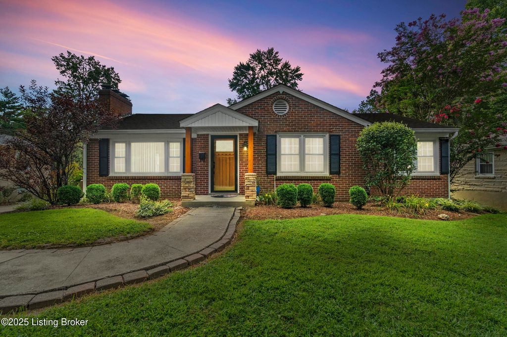 Photo of 5365 Park Rd, Louisville, KY 40214 (MLS # 1704856)