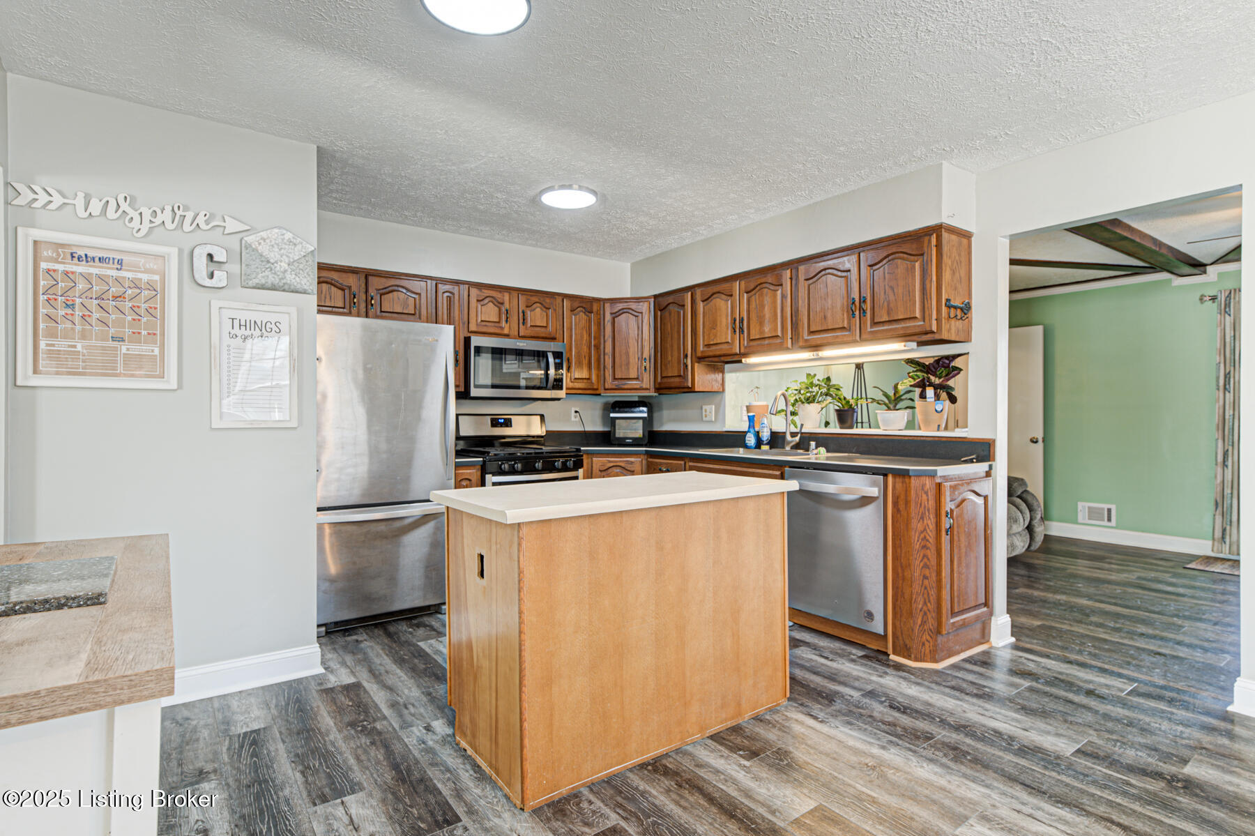 424 Tollview Dr, Shepherdsville, Kentucky image 9