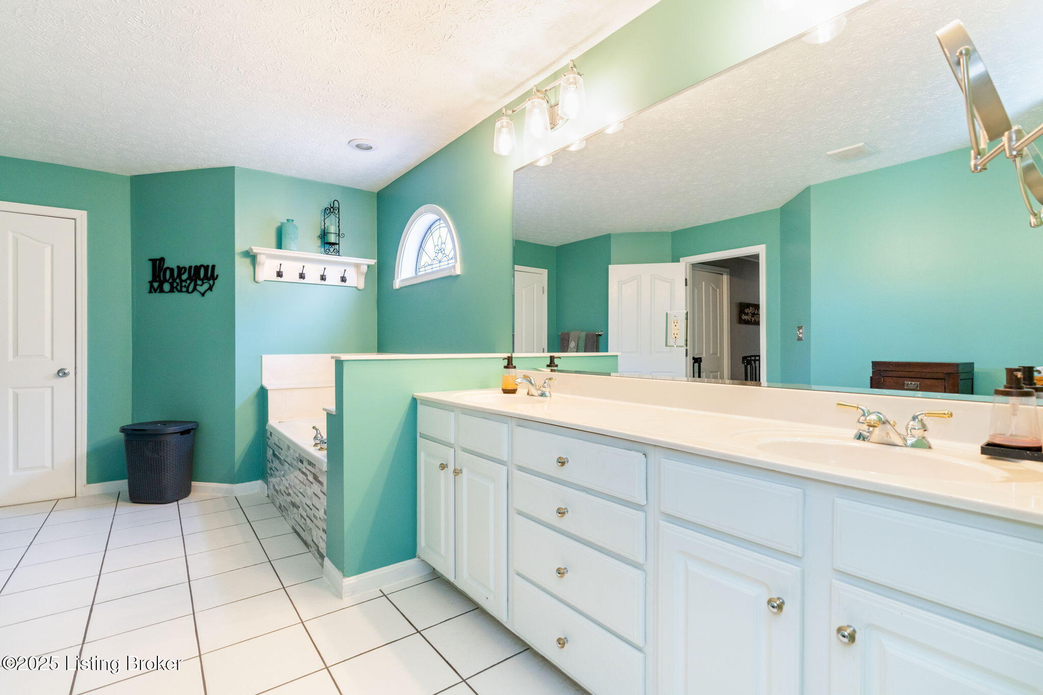 4310 Juniper Forest Pl, Louisville, Pennsylvania image 29