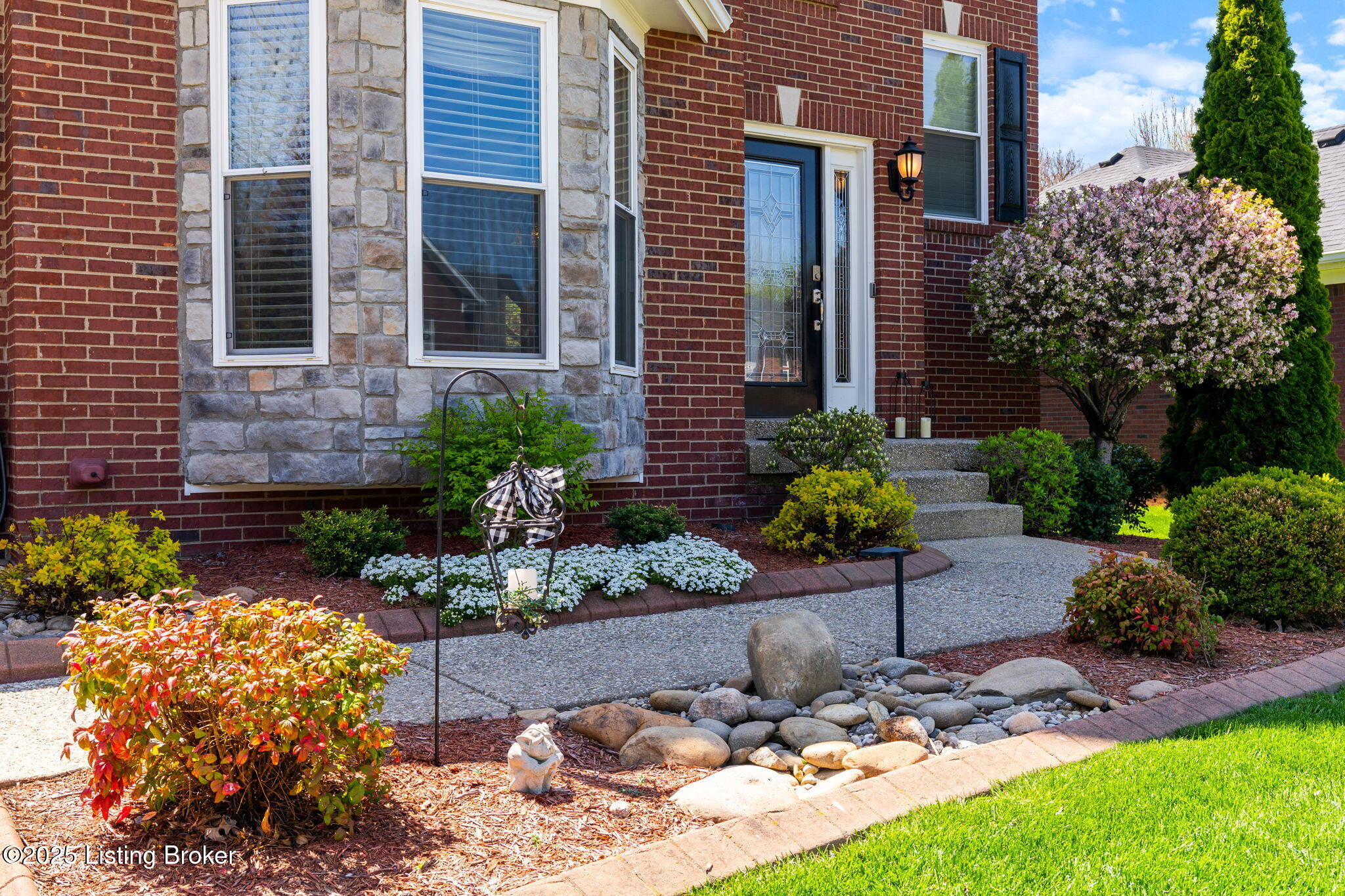 4310 Juniper Forest Pl, Louisville, Pennsylvania image 5