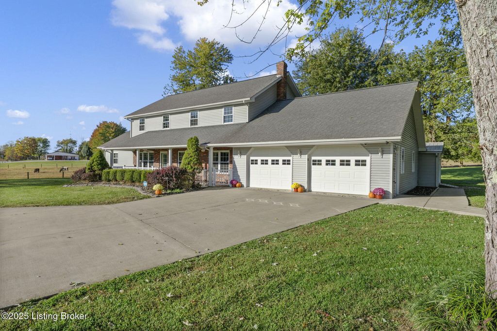 Photo of 4977 Wax Rd, Clarkson, KY 42726 (MLS # 1701828)