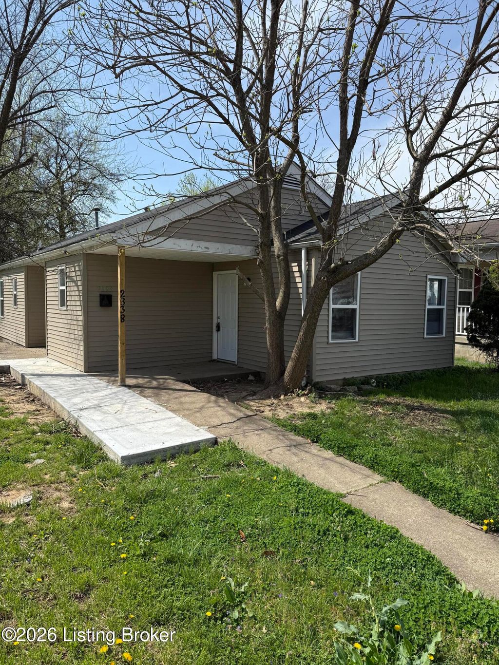 Photo of 2338 W Madison St, Louisville, KY 40211 (MLS # 1713372)