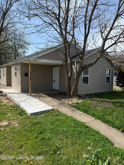 Photo of 2338 W Madison St, Louisville, KY 40211 (MLS # 1713372)