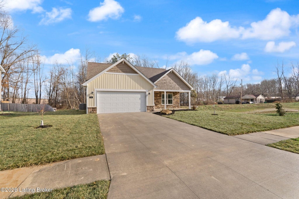Photo of 124 Coral Rdg Way, Brooks, KY 40109 (MLS # 1722909)