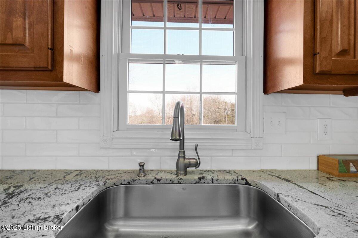 1926 Zoneton Rd, Shepherdsville, Kentucky image 12