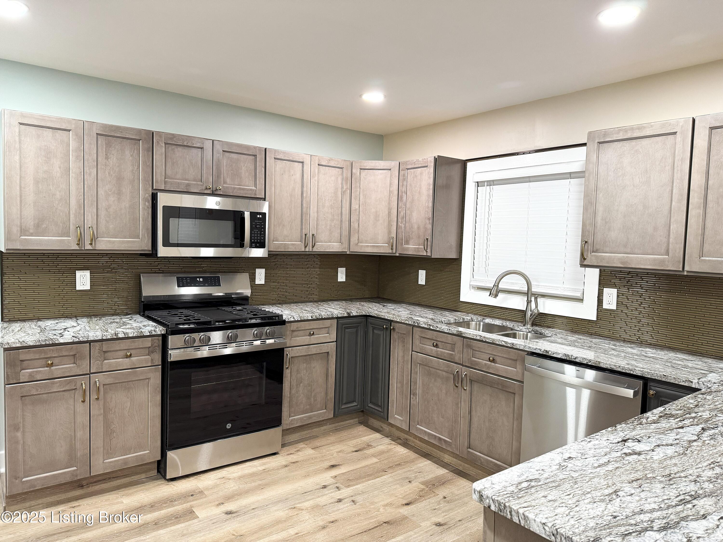 744 Loretto Ave, Louisville, Kentucky image 5