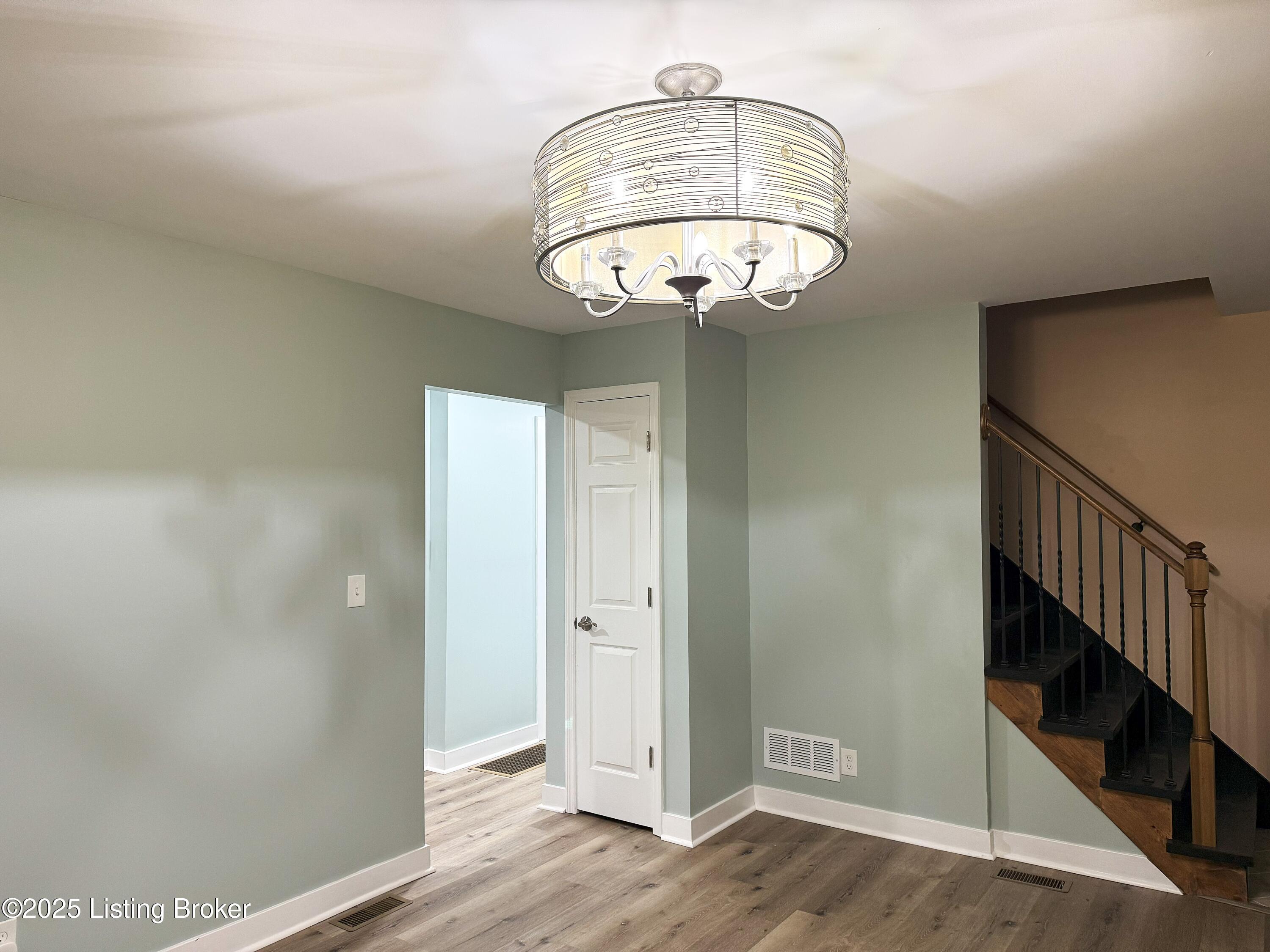 744 Loretto Ave, Louisville, Kentucky image 4