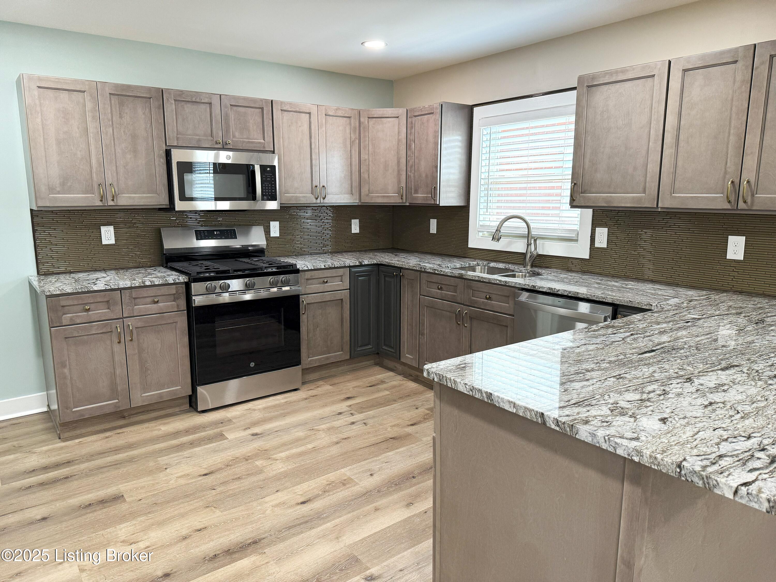 744 Loretto Ave, Louisville, Kentucky image 7