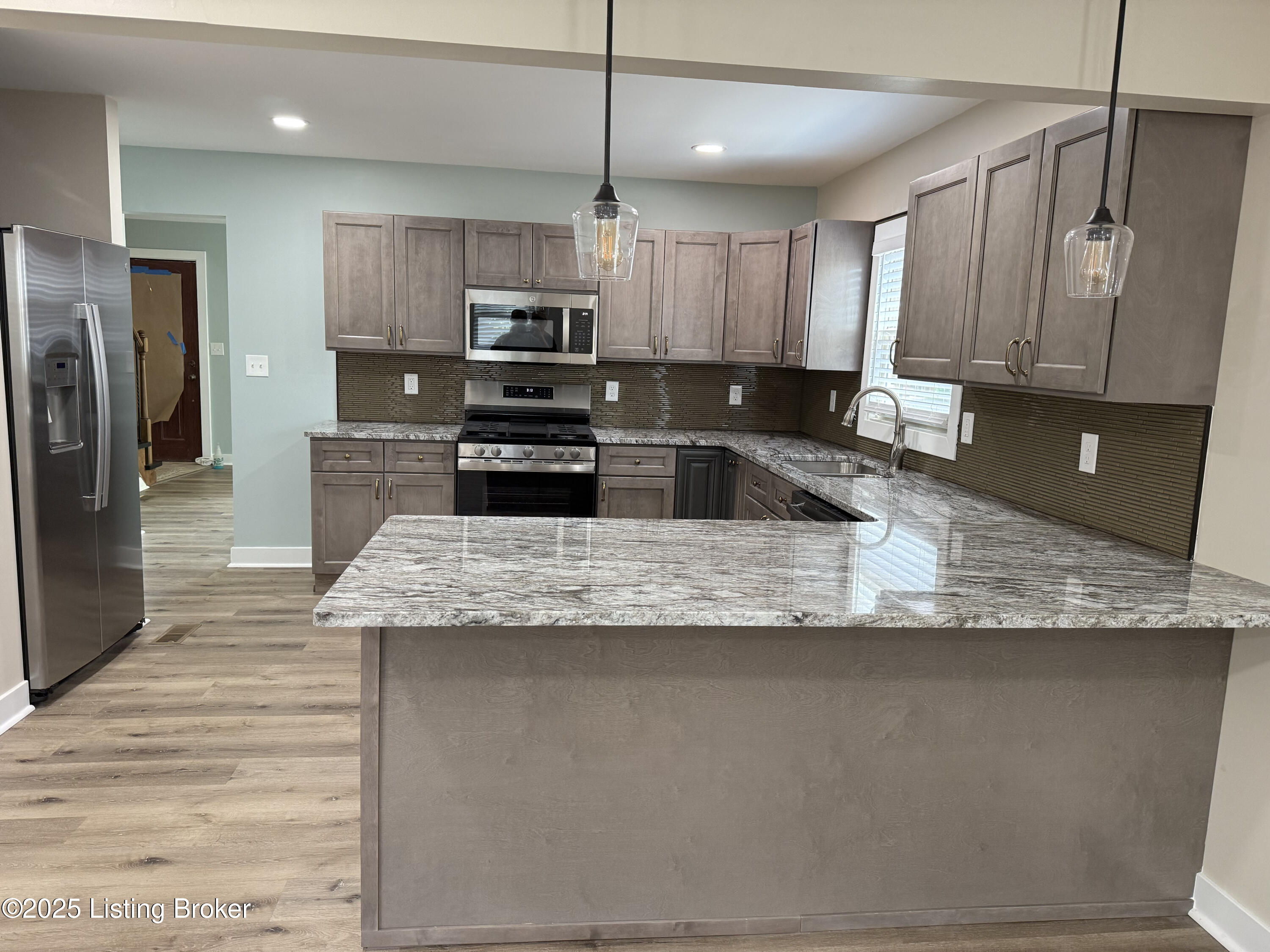 744 Loretto Ave, Louisville, Kentucky image 6