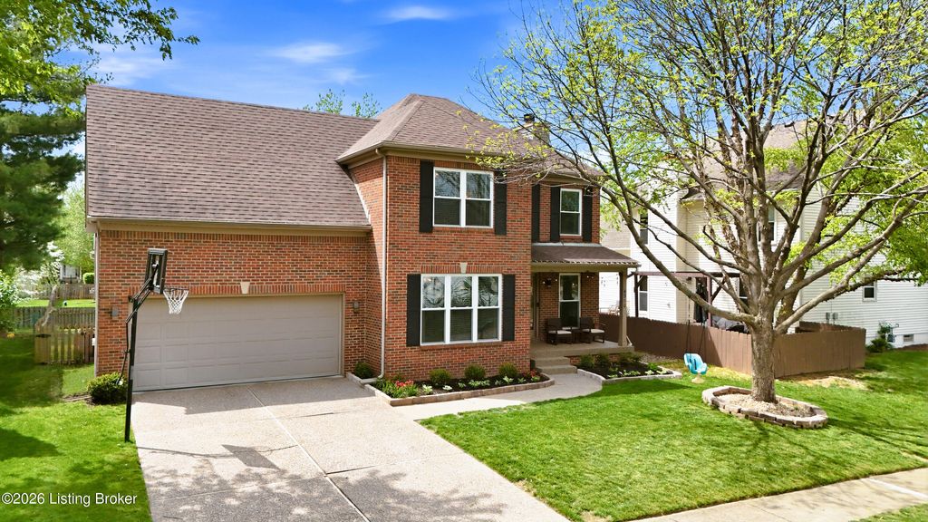 Photo of 4310 Stone Glen Rd, Louisville, KY 40241 (MLS # 1714512)