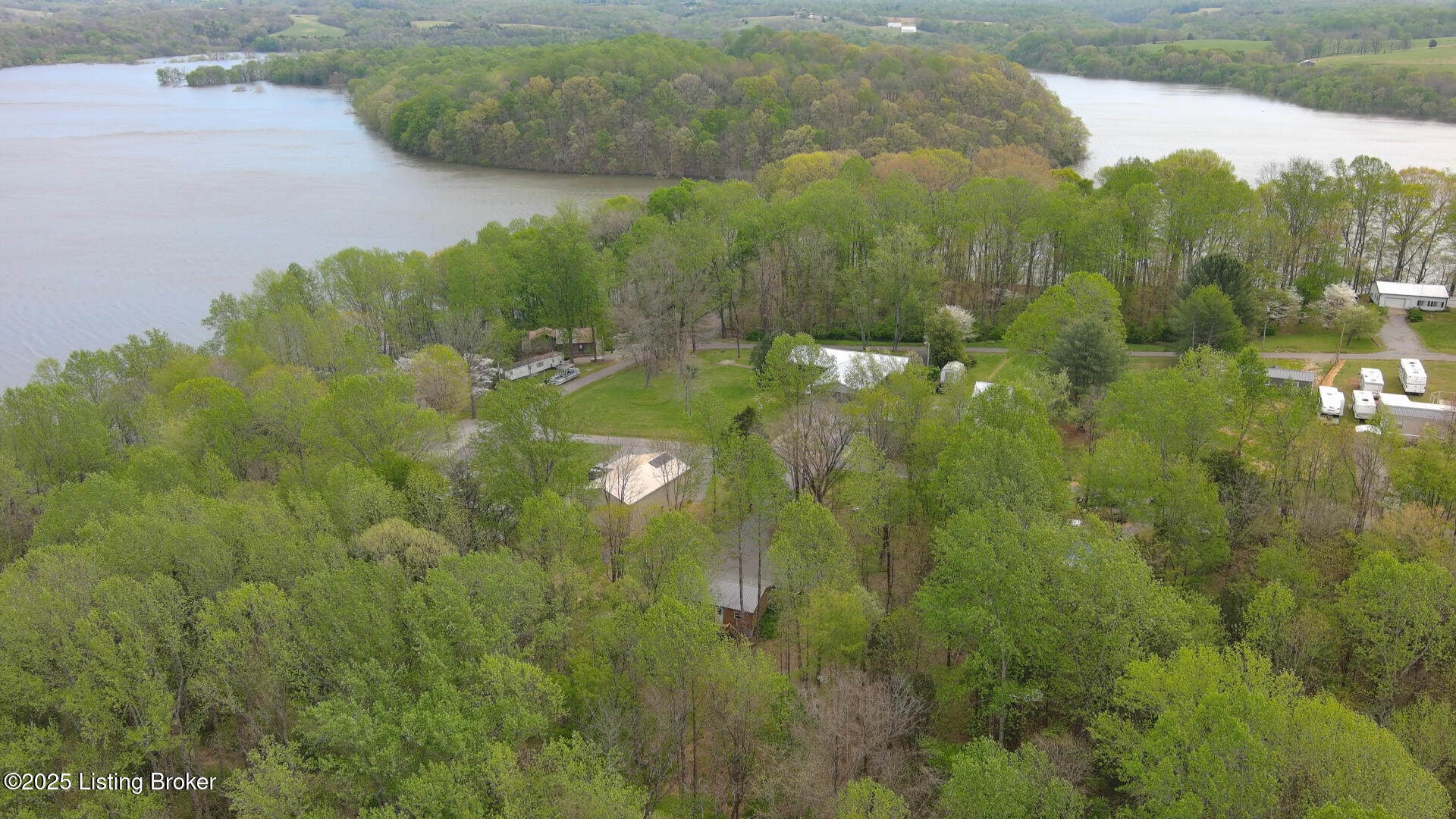 580 Walleye Way, Scottsville, Pennsylvania image 38