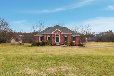 Photo of 2016 Waldner Ct, Crestwood, KY 40014 (MLS # 1709399)