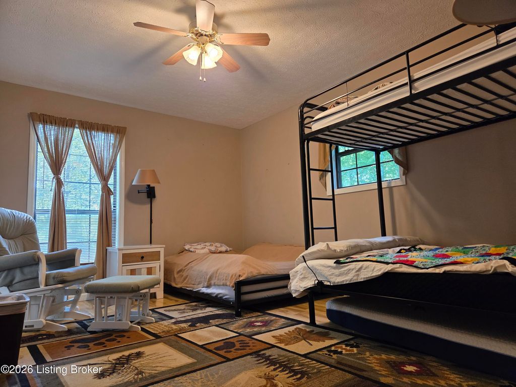 Photo of 191 Chestnut Ln, Morgantown, KY 42261 (MLS # 1715932)