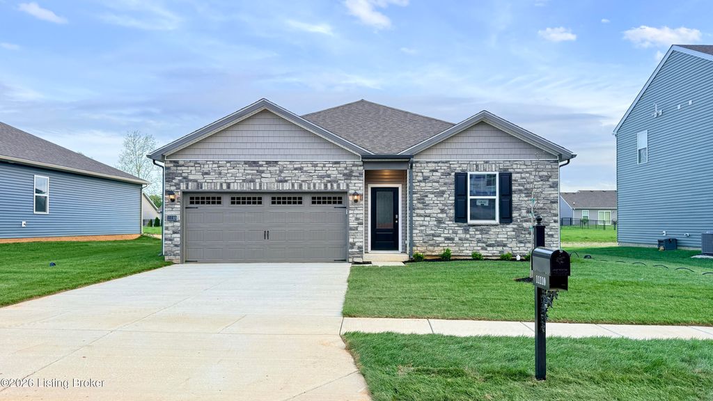 Photo of 11110 Pheasant Run Ct, Louisville, KY 40229 (MLS # 1714280)