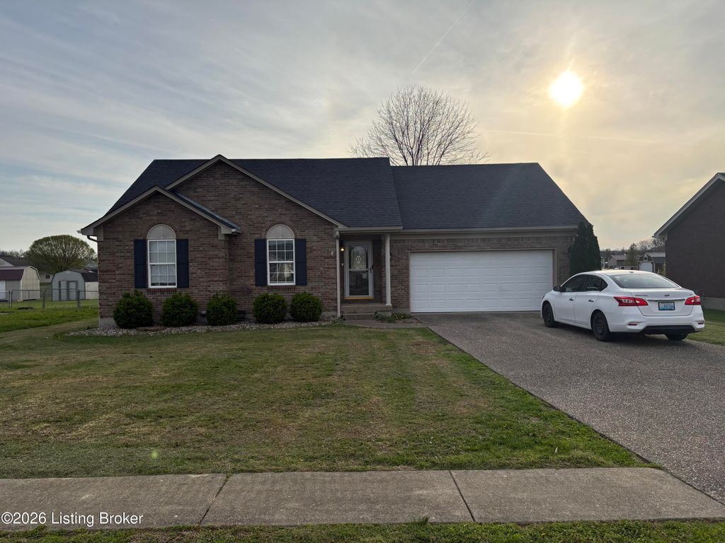 Photo of 201 Ashley Blvd, Shepherdsville, KY 40165 (MLS # 1712836)