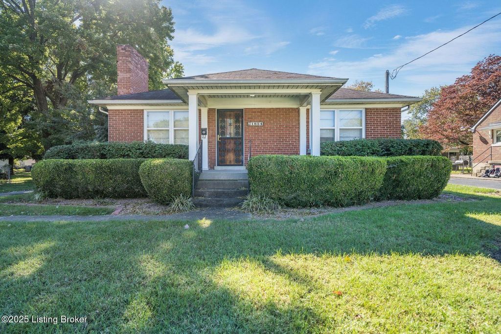 Photo of 1854 Farnsley Rd, Louisville, KY 40216 (MLS # 1701619)