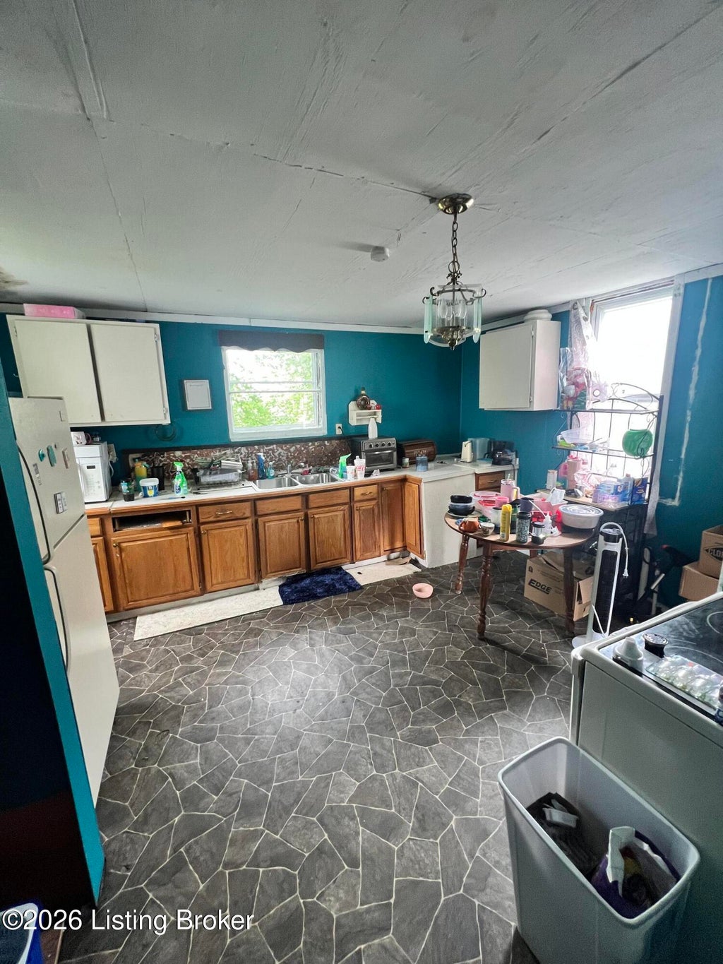 Photo of 609 E 5th St, Owensboro, KY 42303 (MLS # 1728489)