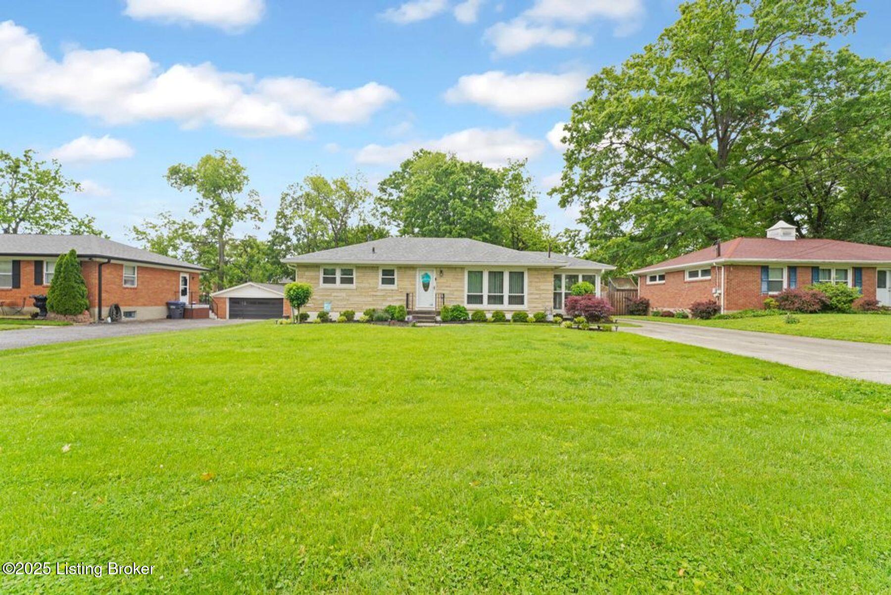 5010 Roman Dr, Louisville, Kentucky image 3