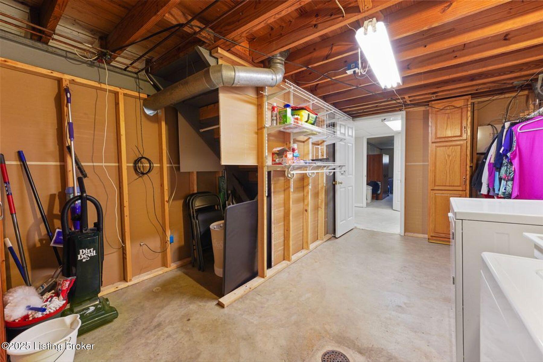 5010 Roman Dr, Louisville, Kentucky image 26