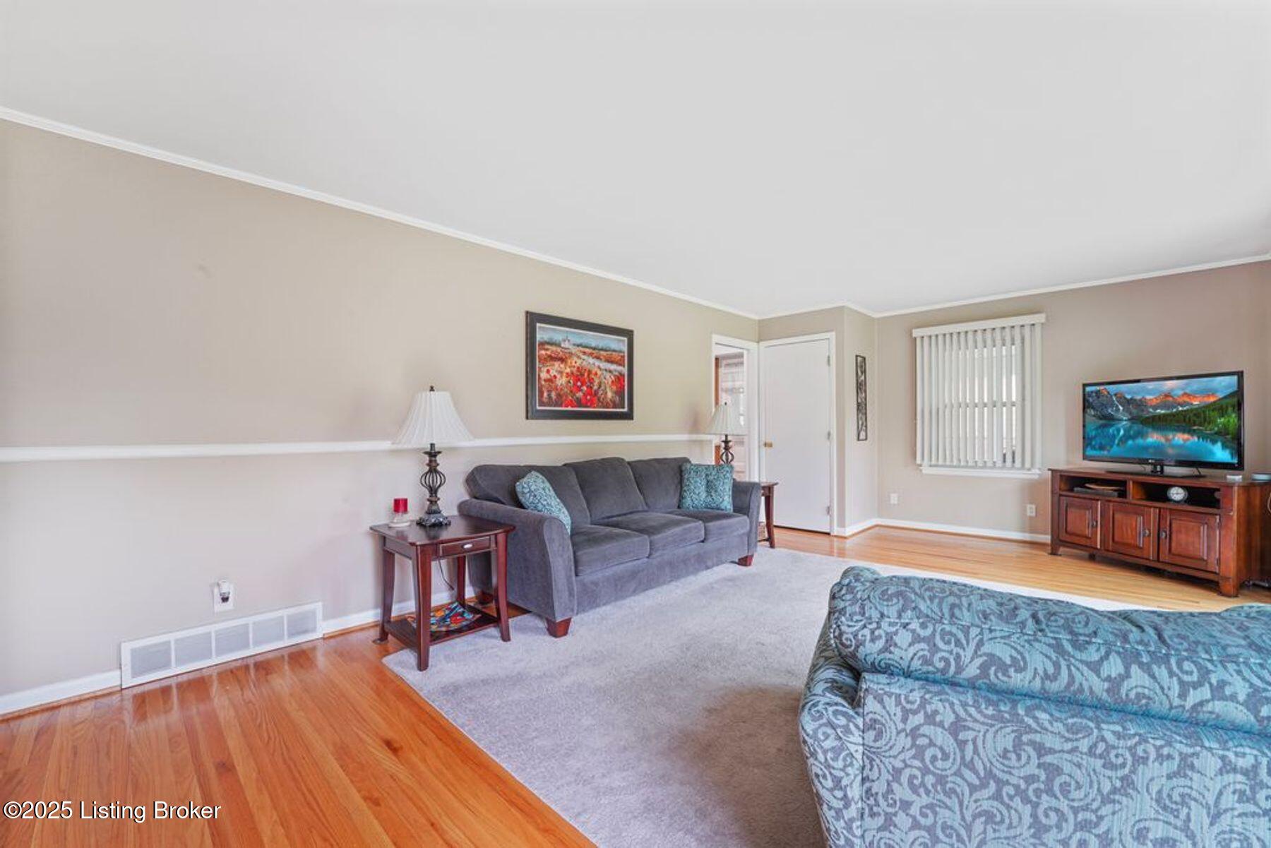 5010 Roman Dr, Louisville, Kentucky image 5