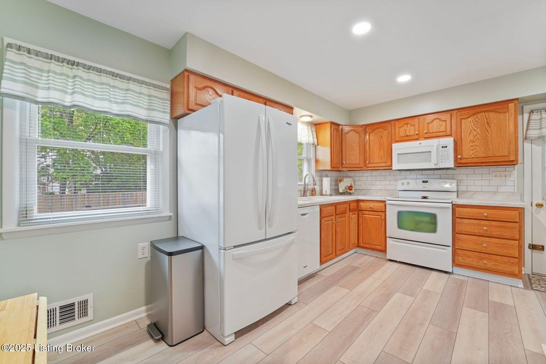 5010 Roman Dr, Louisville, Kentucky image 12
