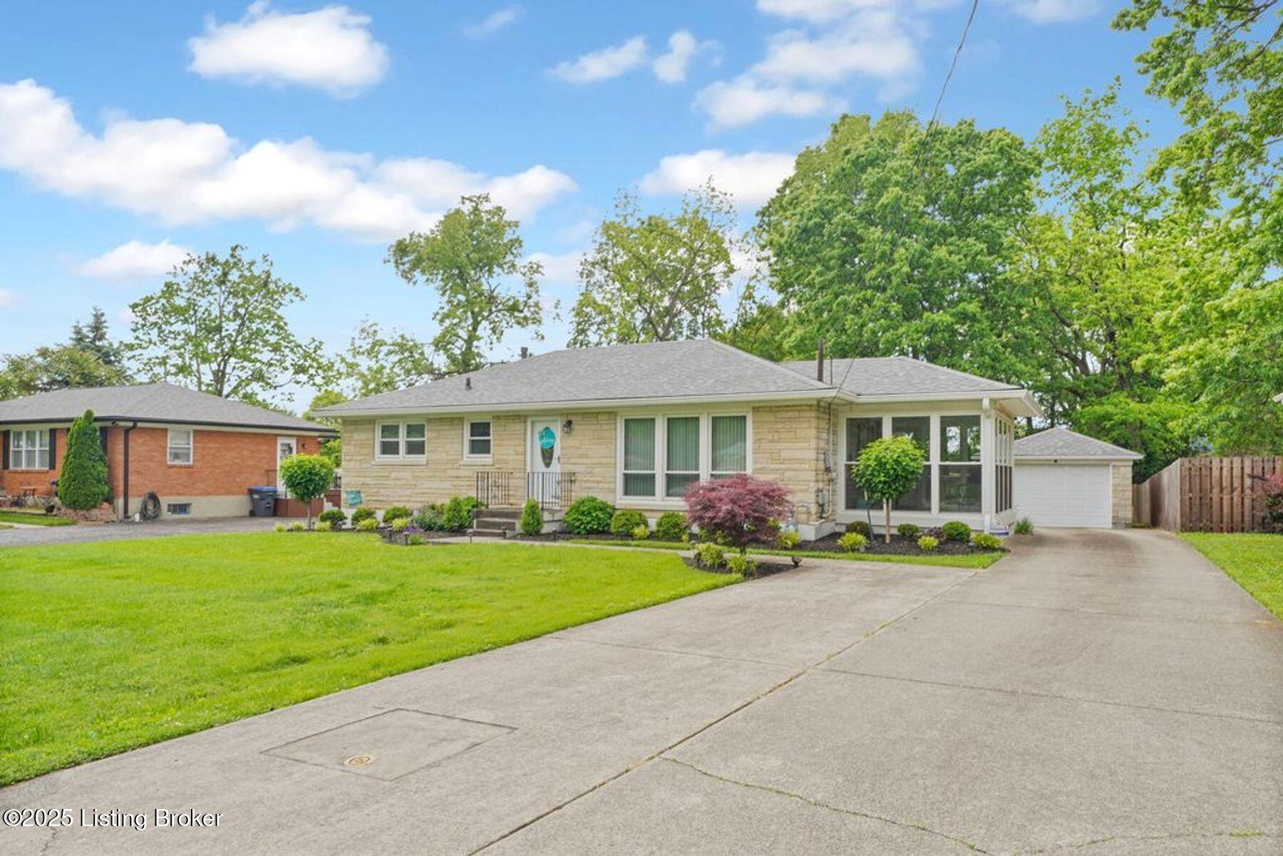 5010 Roman Dr, Louisville, Kentucky image 4