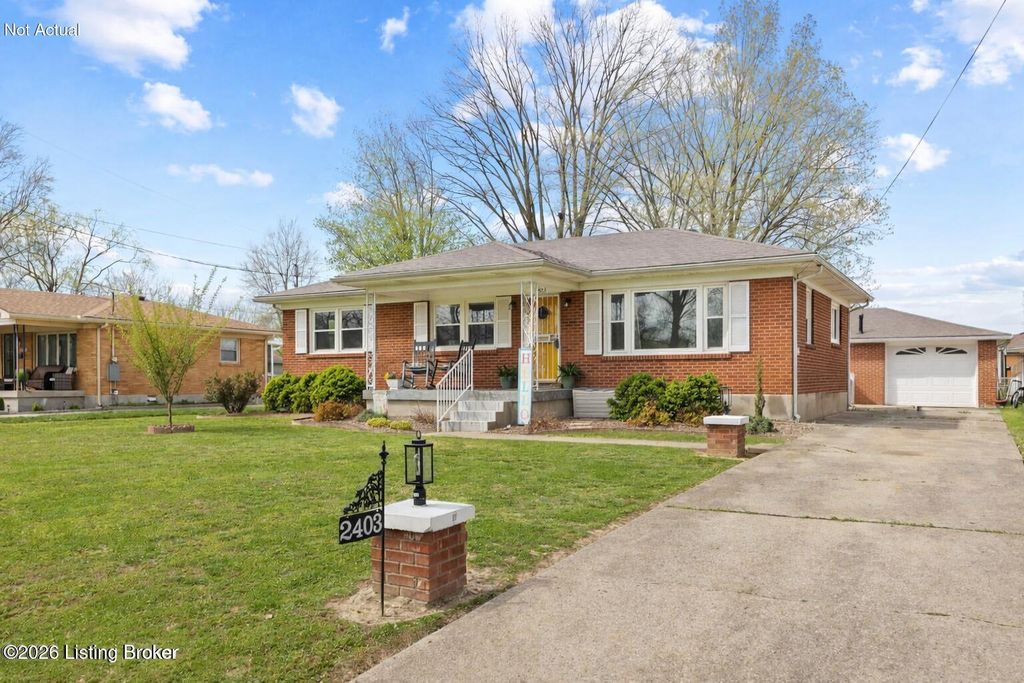 Photo of 2403 Omaha Ln, Louisville, KY 40216 (MLS # 1713348)