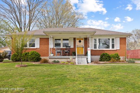 Photo of 2403 Omaha Ln, Louisville, KY 40216 (MLS # 1713348)