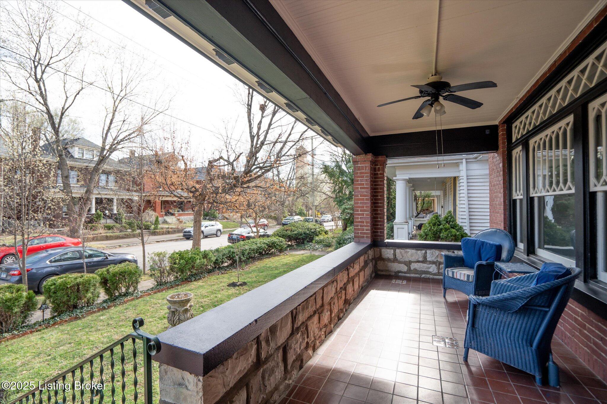 2019 Baringer Ave, Louisville, Kentucky image 8