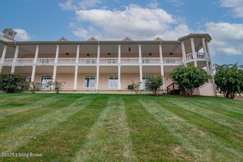 Photo of 158 Lookout Dr, Brandenburg, KY 40108 (MLS # 1704098)