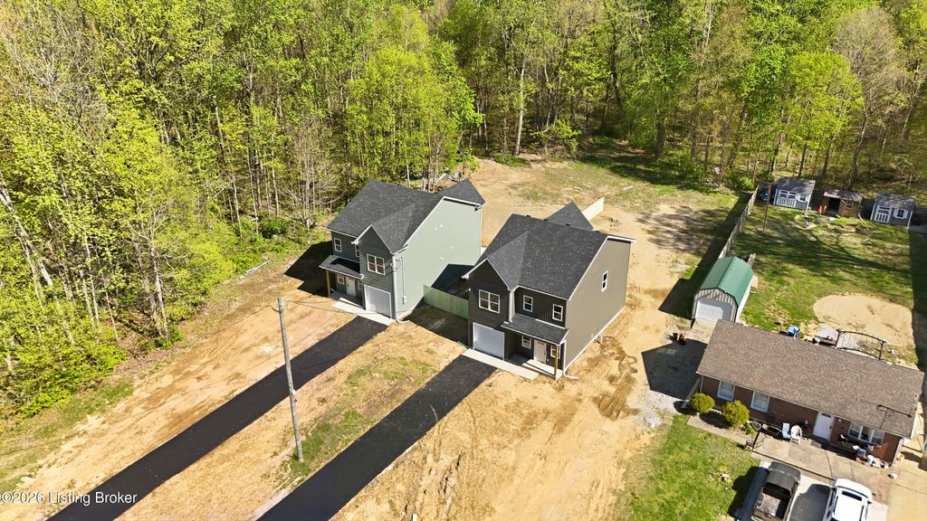 Photo of 6590 Sylvania 6 Rd, Louisville, KY 40258 (MLS # 1716429)