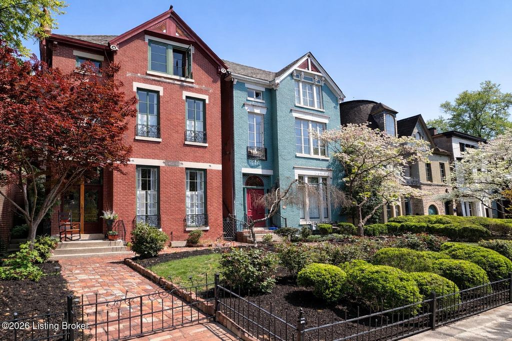 Photo of 1335 S 1st St #APT 2, Louisville, KY 40208 (MLS # 1713819)