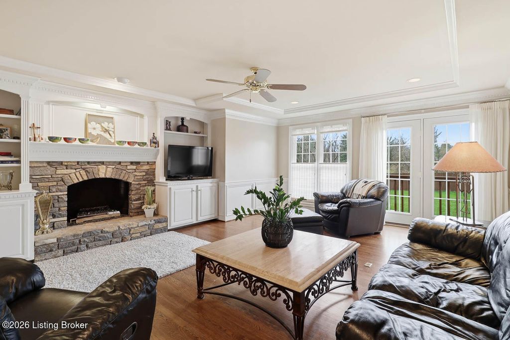 Photo of 620 Lake Sterling Rd, Louisville, KY 40223 (MLS # 1711880)