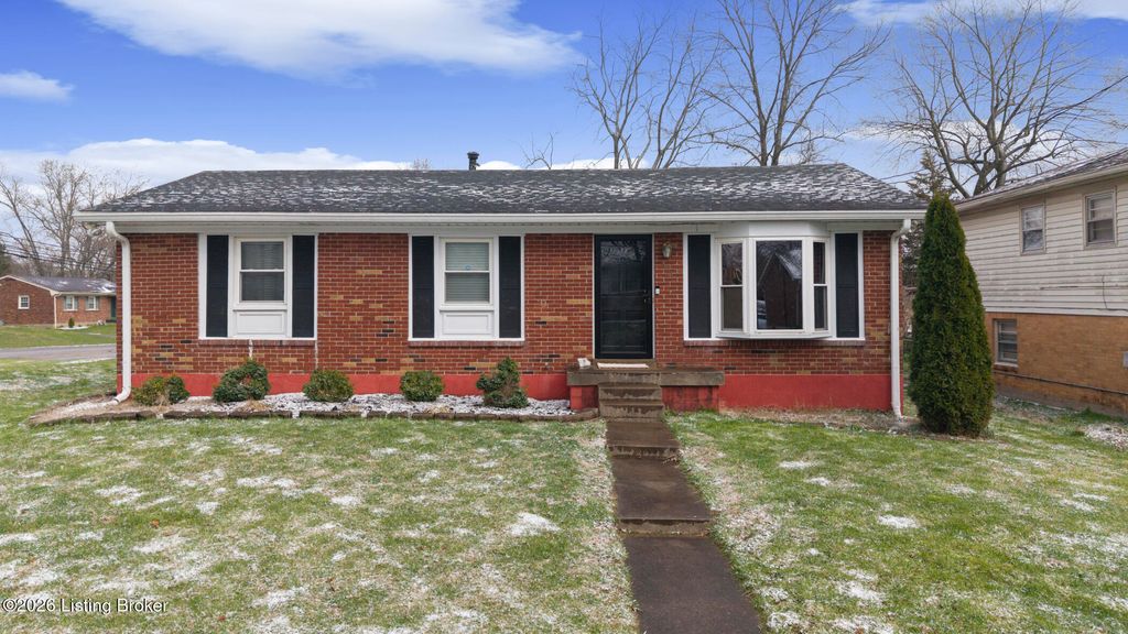 Photo of 5501 Tealeaf Ct, Louisville, KY 40291 (MLS # 1712801)