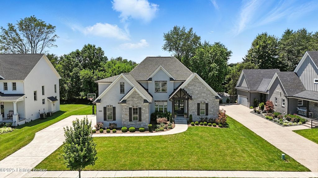 Photo of 7483 Edith Way, Crestwood, KY 40014 (MLS # 1696468)