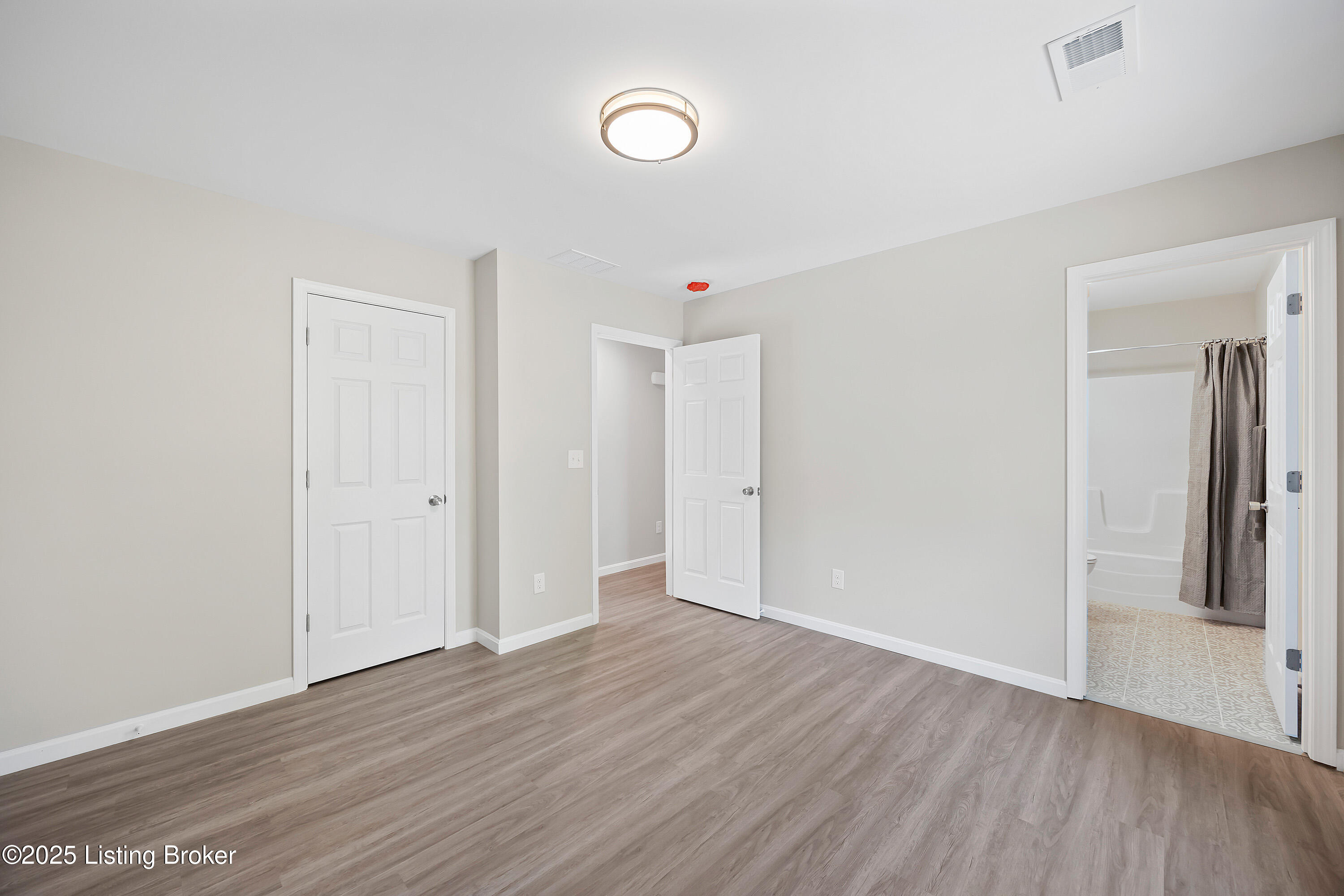 13214 Krages Ave, Louisville, Kentucky image 19