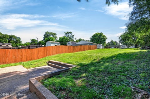 Tiny photo for 4327 S 1st St, Louisville, KY 40214 (MLS # 1730257)