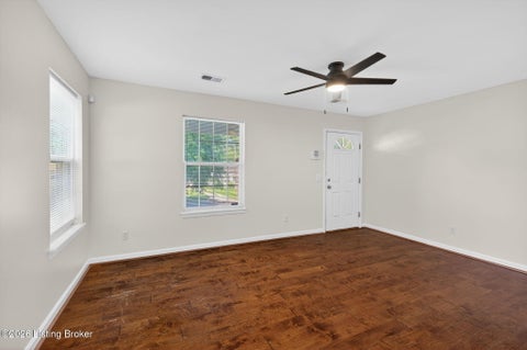 Tiny photo for 4327 S 1st St, Louisville, KY 40214 (MLS # 1730257)