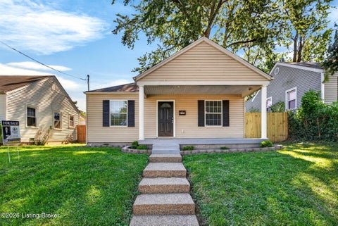 Tiny photo for 4327 S 1st St, Louisville, KY 40214 (MLS # 1730257)