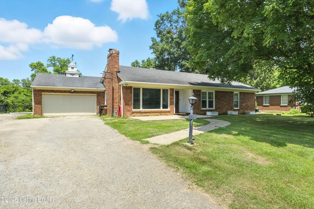 Photo of 8803 Whipps Mill Rd, Lyndon, KY 40222 (MLS # 1714386)