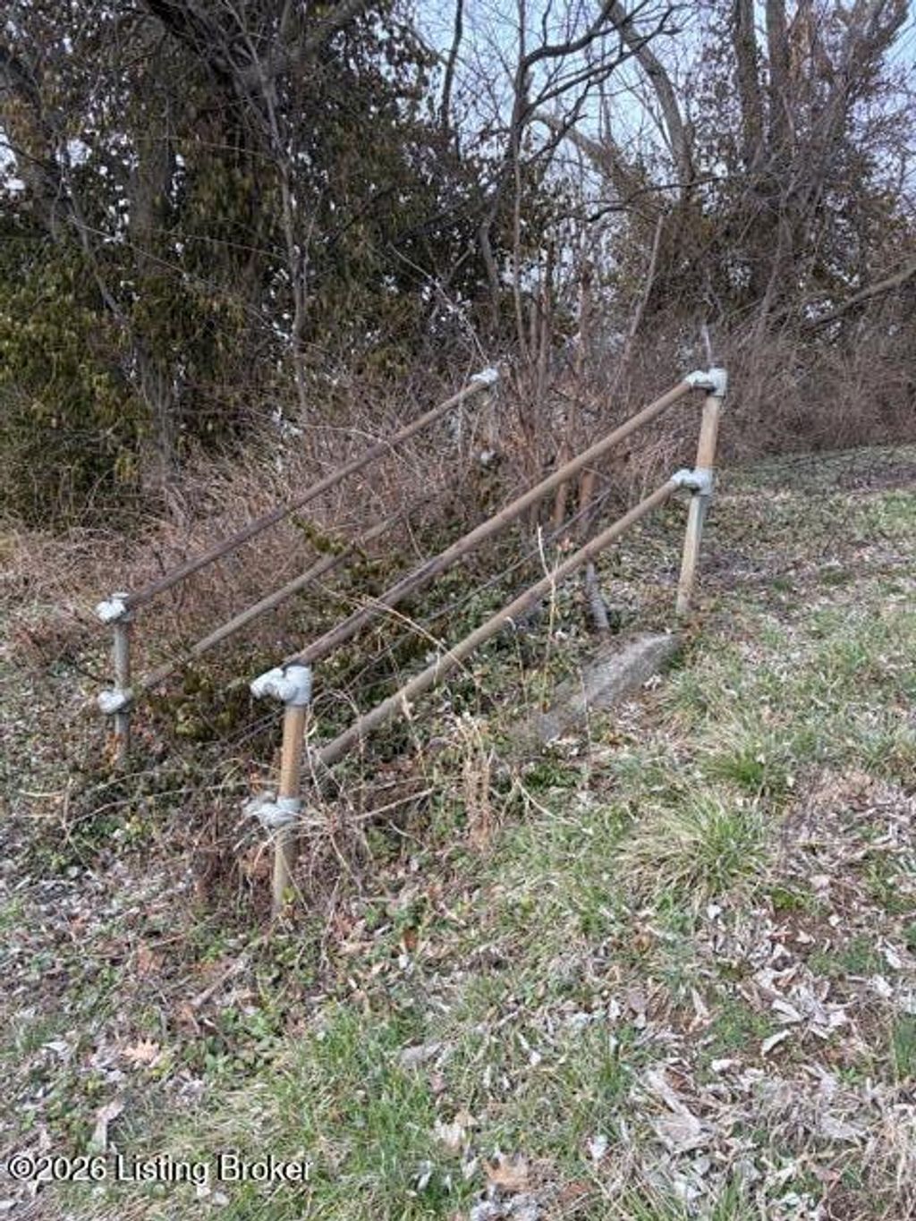 Photo of 321 N 1st Ave, La Grange, KY 40031 (MLS # 1710474)