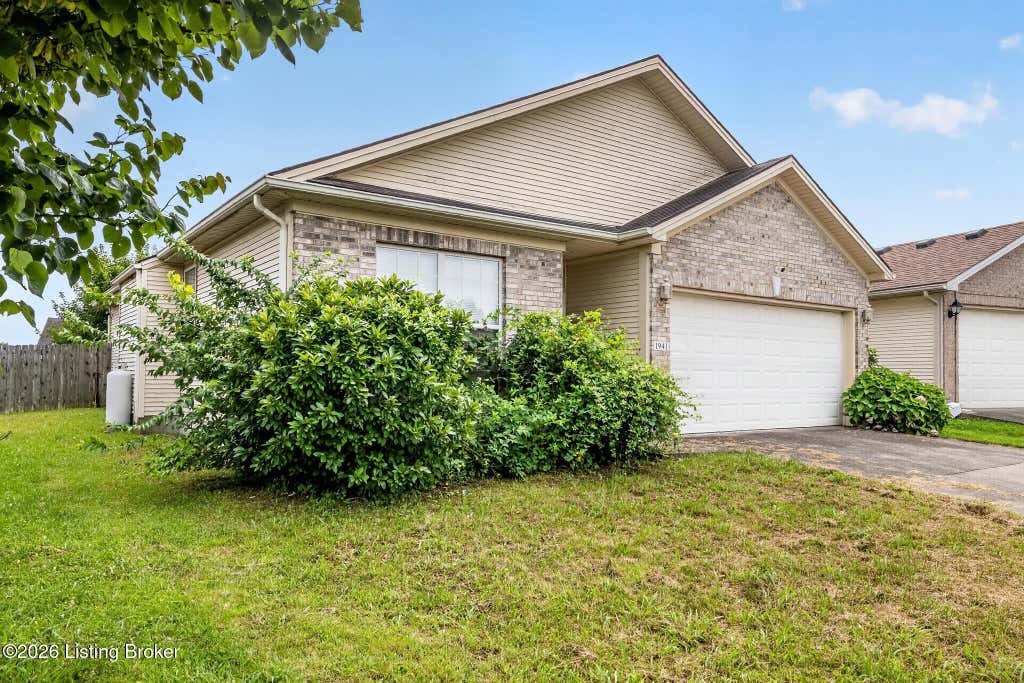 Photo of 1941 Millbank Rd, Lexington, KY 40511 (MLS # 1725850)