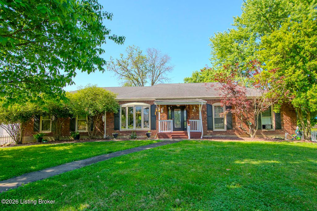 Photo of 233 N Myers Rd, Brooks, KY 40109 (MLS # 1717813)