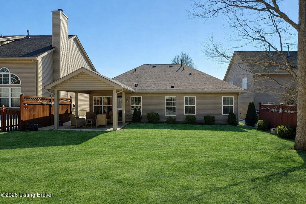 Photo of 10707 Northington Ln, Louisville, KY 40241 (MLS # 1708863)