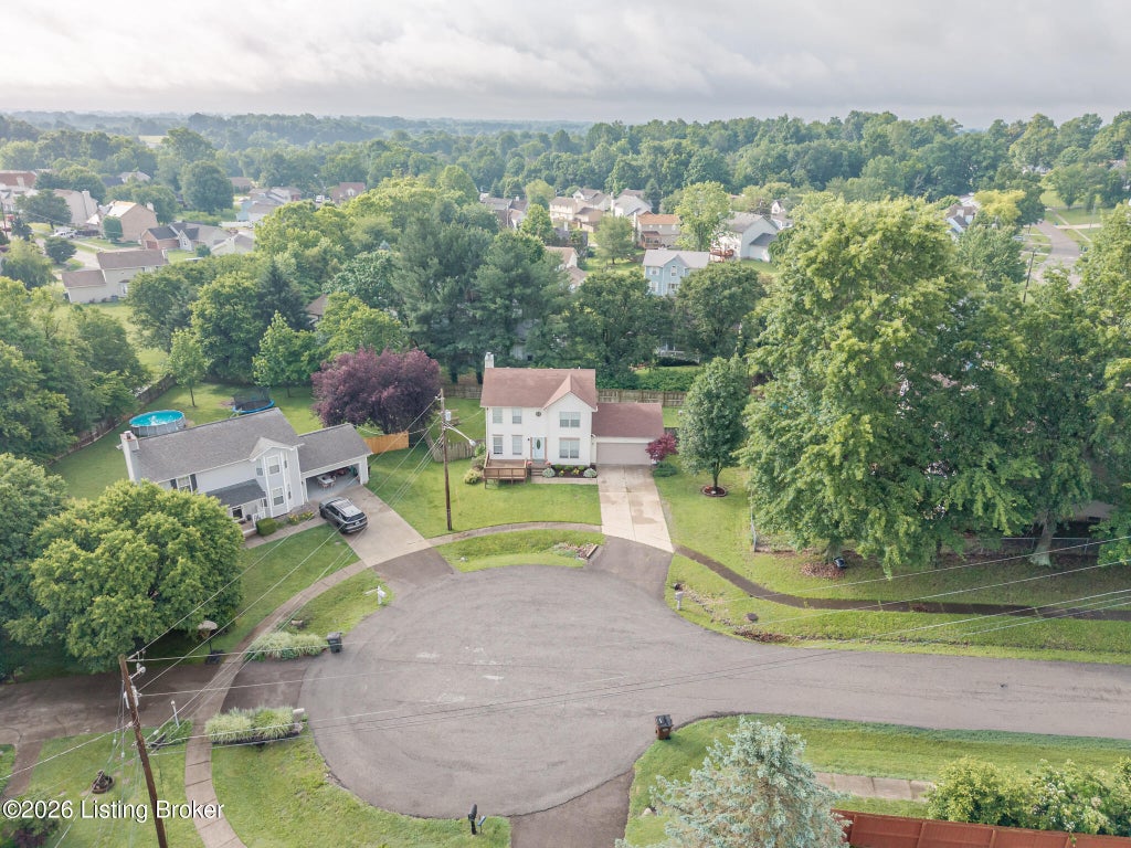 Photo of 402 Acorn Ct, Elizabethtown, KY 42701 (MLS # 1720671)