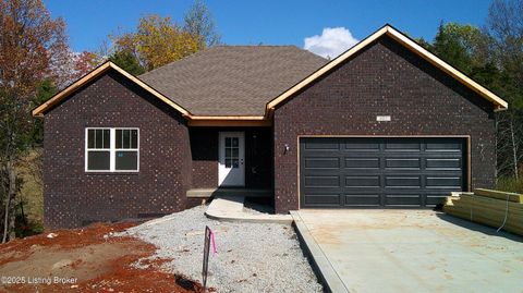 Photo of 602 Hillcreek Ct, Bardstown, KY 40004 (MLS # 1702026)