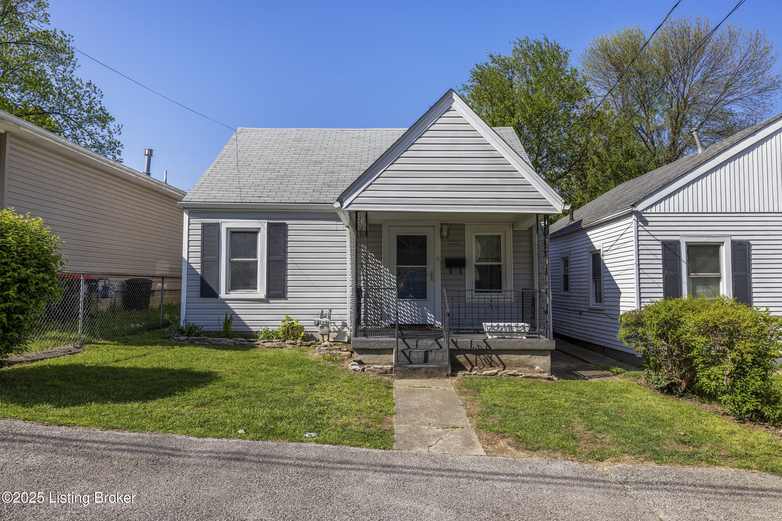 1415 Haskin Ave, Louisville, Pennsylvania image 2
