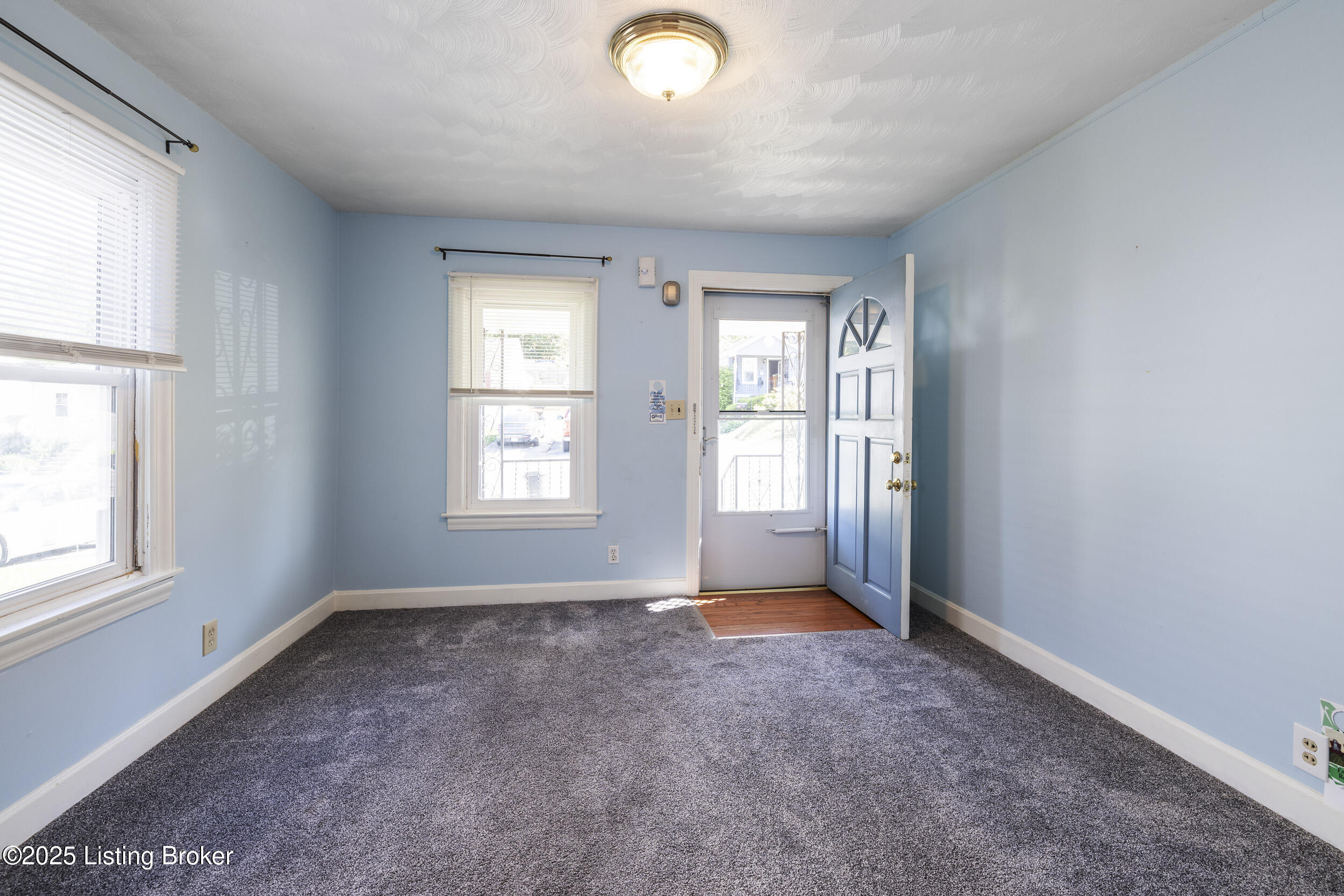 1415 Haskin Ave, Louisville, Pennsylvania image 11